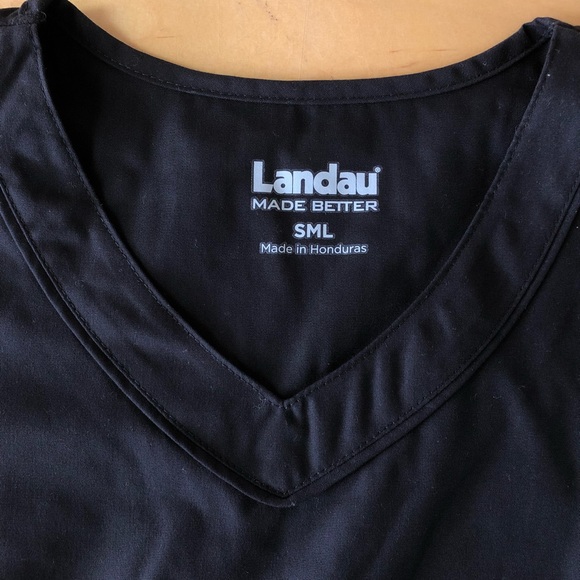 Landau Women’s Black Rounded V-Neck Tunic Scrub - Picture 3 of 7